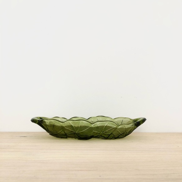 Indiana Glass Lily Pons Flower Dish Olive Green - Picture 4 of 4